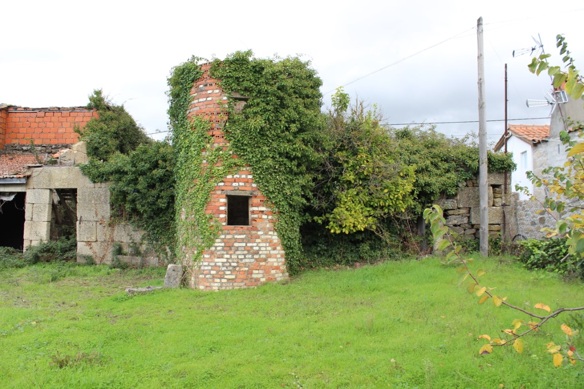 Venda - Terreno - Chaves